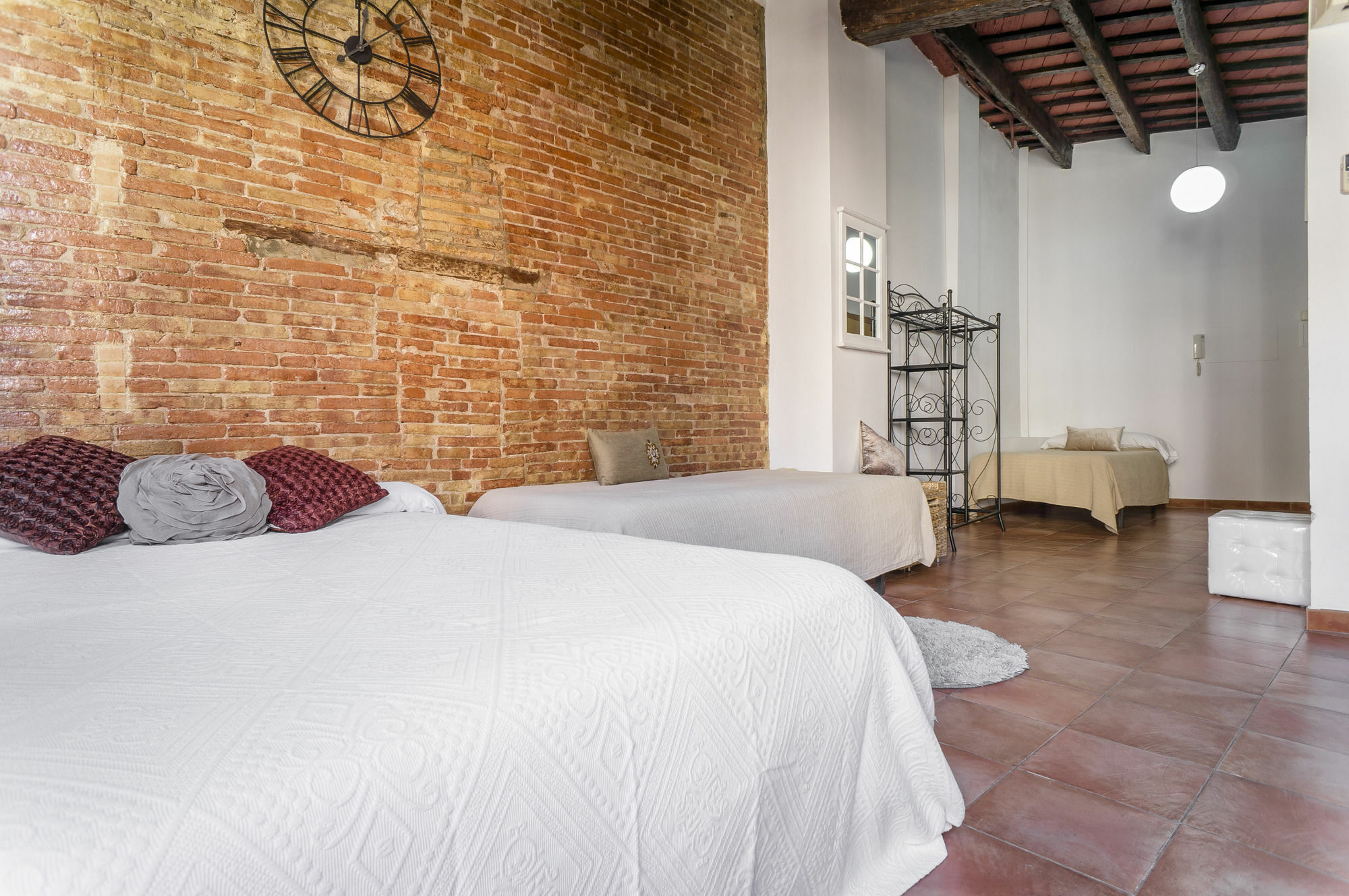 Royal By Hoom Apartment *